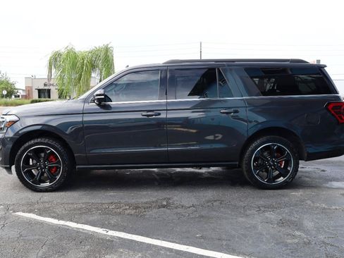 Used 2022 Ford Expedition Max Limited AWD/4WD image 3