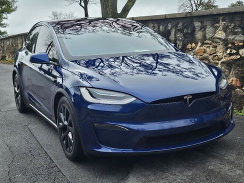 Used 2023 Tesla Model X AWD/4WD image 12