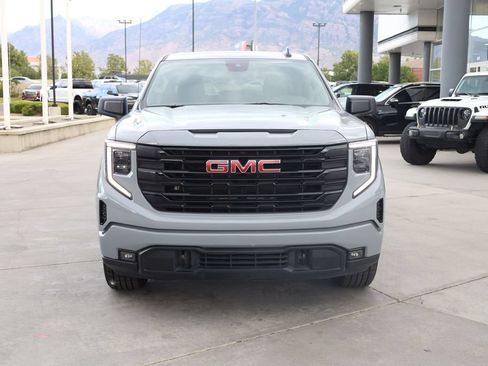 Used 2024 GMC Sierra 1500 Elevation AWD/4WD image 9