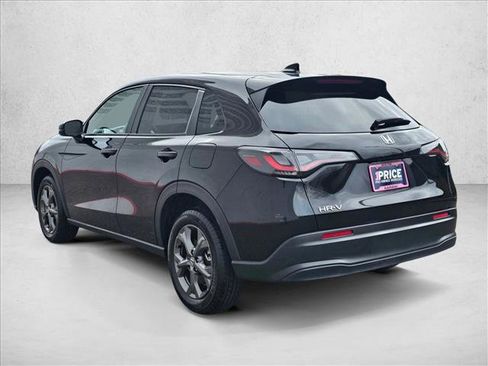 Used 2026 Honda HR-V LX image 3