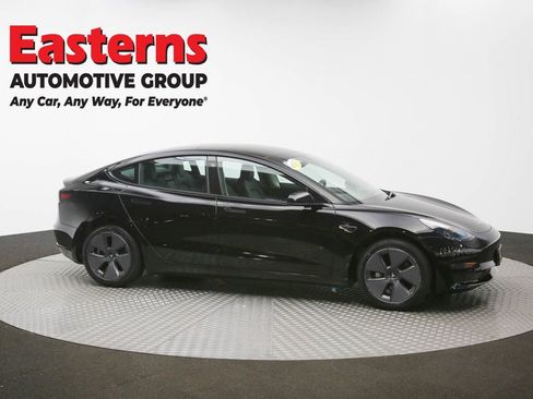 Used 2023 Tesla Model 3 Standard Range image 41