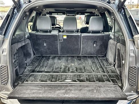 Used 2022 Land Rover Discovery HSE R-Dynamic image 20