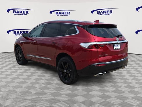 Used 2023 Buick Enclave Essence w/ Sport Touring Edition AWD/4WD image 7