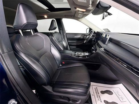 Used 2023 INFINITI QX60 Luxe image 27