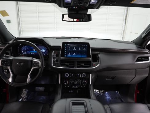 Used 2024 Chevrolet Tahoe Z71 w/ Luxury Package image 42