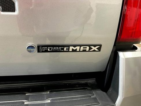 Used 2025 Toyota Tacoma TRD Off-Road w/ TRD Off Road Upgrade Package image 8