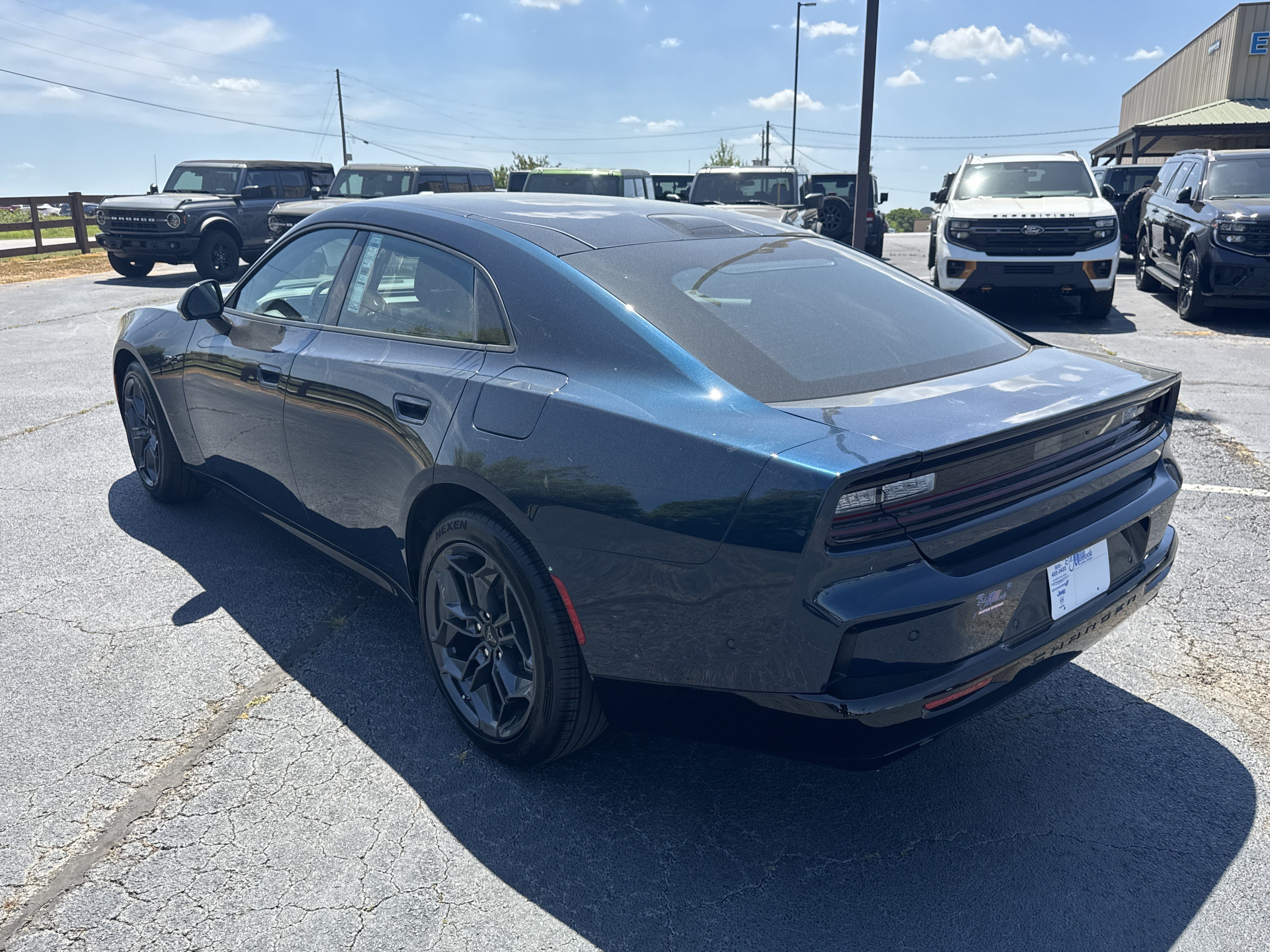 New 2026 Dodge Charger R/T AWD/4WD image 7