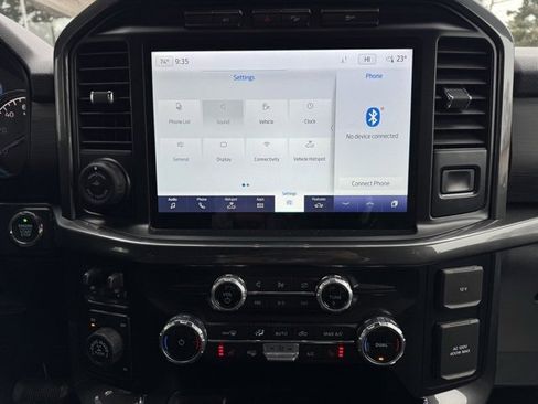 Used 2022 Ford F150 XLT w/ Equipment Group 302A High image 18