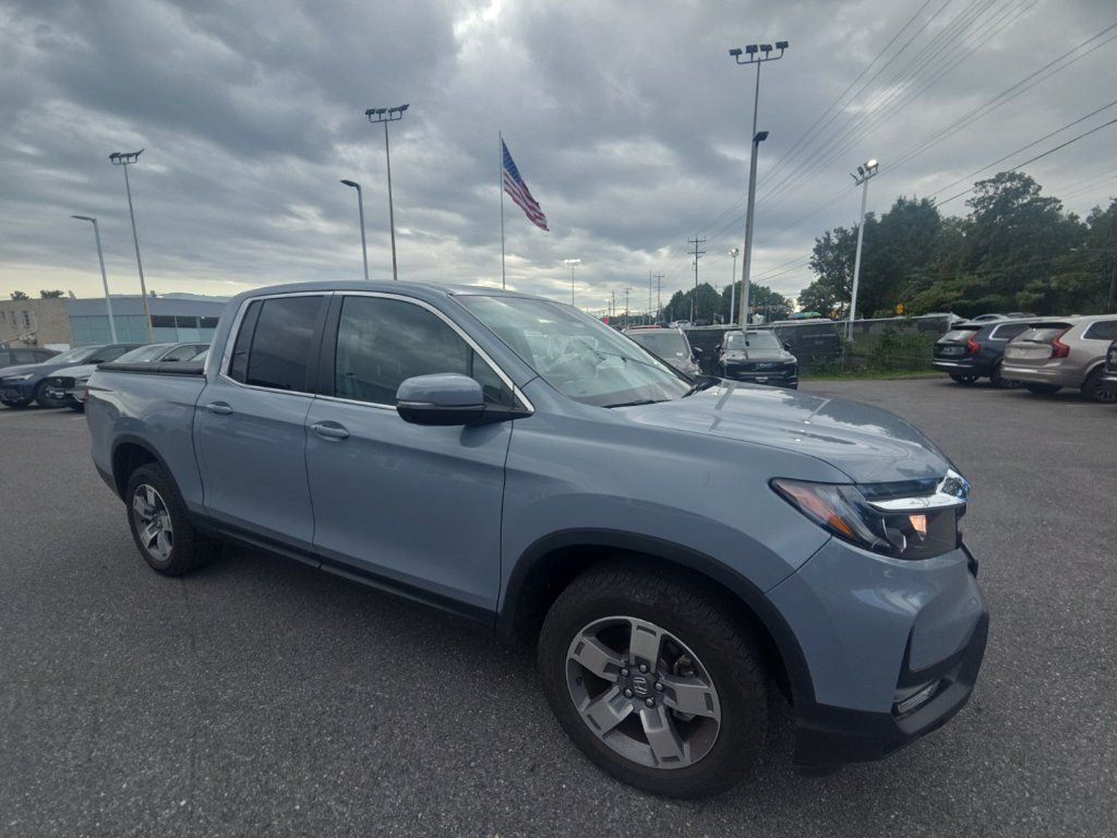Used 2024 Honda Ridgeline RTL image 3