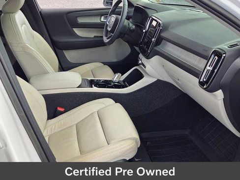 Used 2022 Volvo XC40 T5 Inscription w/ Advanced Package AWD/4WD image 17