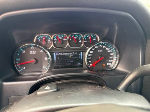 Used 2017 Chevrolet Silverado 1500 High Country AWD/4WD image 16