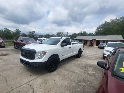 Used 2019 Nissan Titan S RWD image 39
