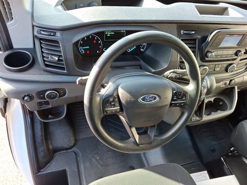 Used 2024 Ford Transit 250 Low Roof w/ Exterior Upgrade Package image 12