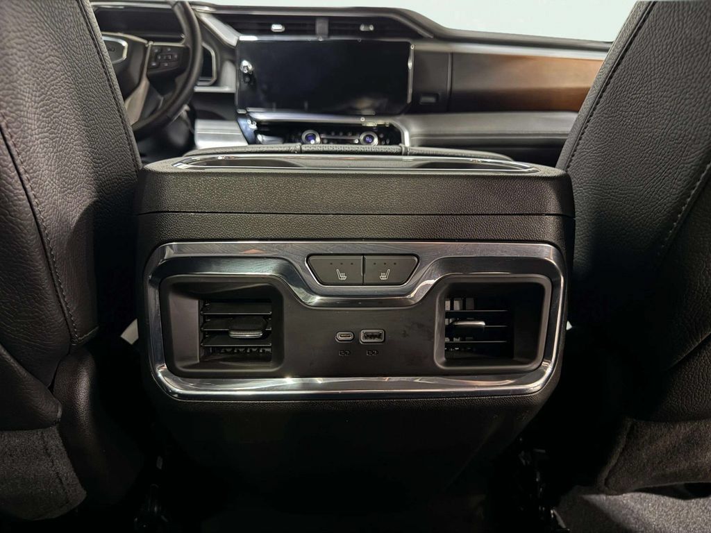 Used 2023 GMC Sierra 1500 Denali w/ Denali Reserve Package AWD/4WD image 23