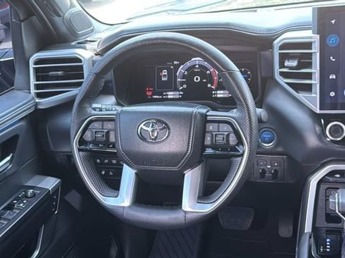 Used 2024 Toyota Tundra Platinum AWD/4WD image 21