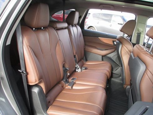 Used 2024 Acura MDX SH-AWD w/ Technology Package image 22