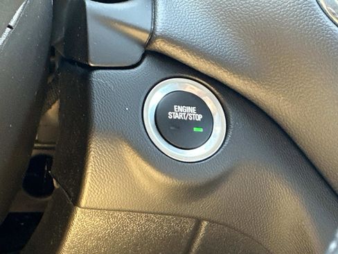 Certified 2024 Chevrolet Equinox LT FWD image 26