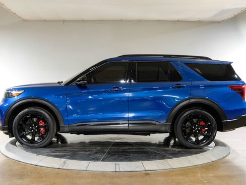 Used 2021 Ford Explorer ST w/ Equipment Group 401A AWD/4WD image 13