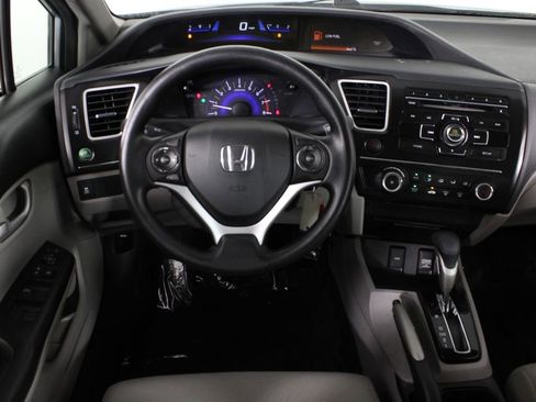 Used 2013 Honda Civic LX image 6