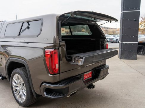 Used 2020 GMC Sierra 1500 Denali w/ Denali Ultimate Package image 35