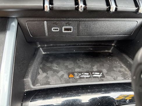 Used 2025 Chevrolet Colorado Trail Boss image 40