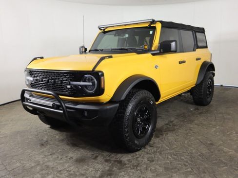 Used 2022 Ford Bronco Wildtrak image 4