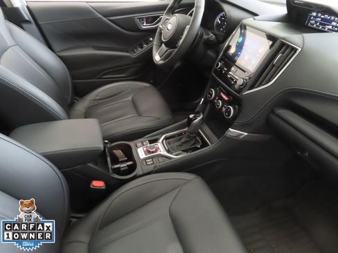 Used 2023 Subaru Forester Touring AWD/4WD image 28