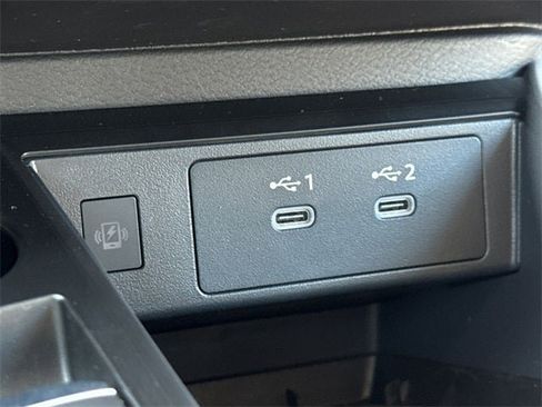 New 2026 Nissan Kicks SR image 26