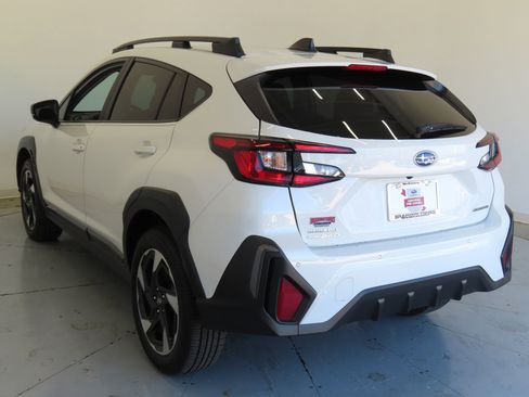 Used 2025 Subaru Crosstrek 2.5i Limited w/ Crosstrek Mirror Package image 6