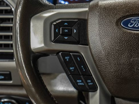 Used 2021 Ford F250 King Ranch w/ King Ranch Ultimate Package AWD/4WD image 16