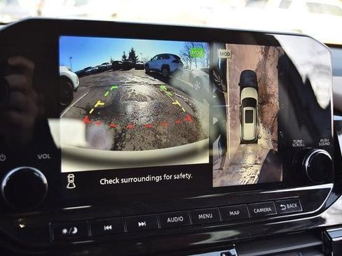 Certified 2024 Nissan Pathfinder Platinum w/ Cargo Package image 14