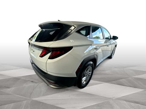 Used 2026 Hyundai Tucson SE FWD image 8