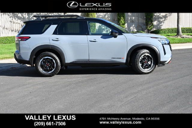 Used 2026 Nissan Pathfinder Rock Creek w/ Rock Creek Premium Package AWD/4WD image 3