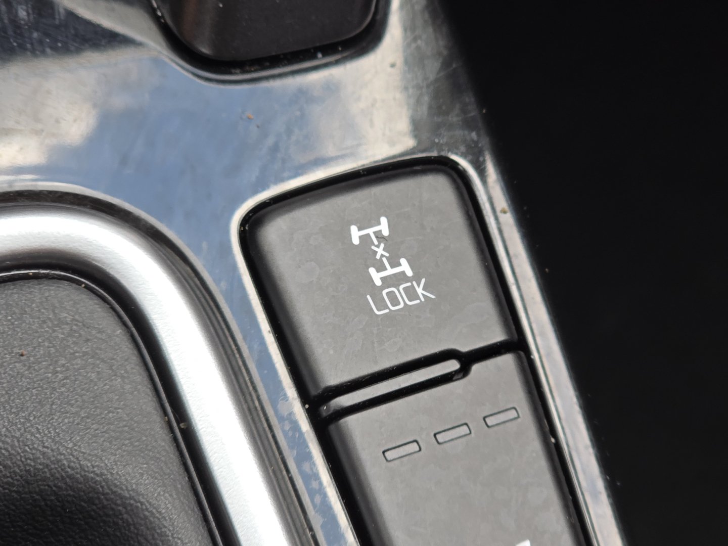 Used 2025 Kia Seltos S AWD/4WD image 9