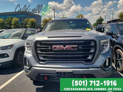 Used 2021 GMC Sierra 1500 AT4 w/ Driver Alert Package II AWD/4WD image 2