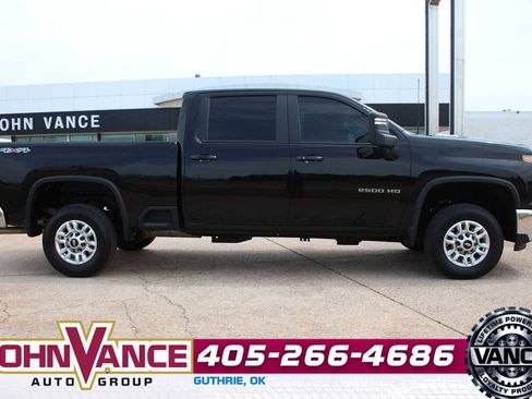 Used 2025 Chevrolet Silverado 2500 LT w/ Convenience Package AWD/4WD image 14