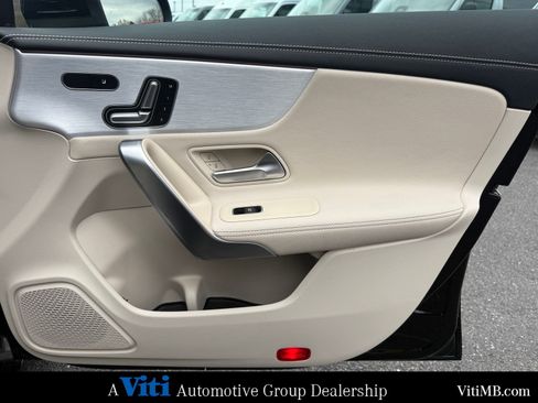 Certified 2021 Mercedes-Benz CLA 250 4MATIC image 28