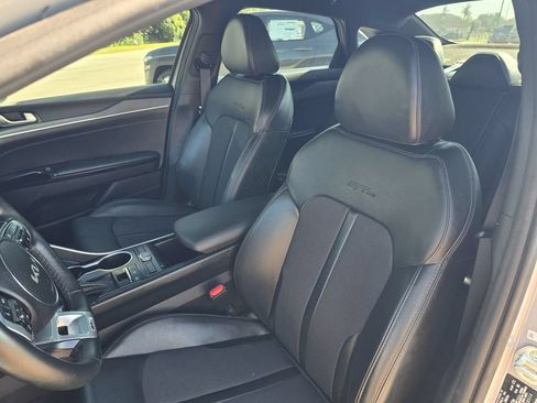 Used 2023 Kia K5 GT-Line w/ GT-Line Premium Package FWD image 12