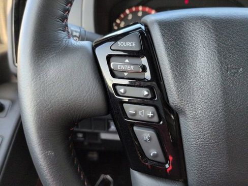 Used 2025 Nissan Frontier Pro-X w/ Pro Convenience Package RWD image 23