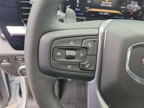New 2026 GMC Sierra 1500 SLT AWD/4WD image 24
