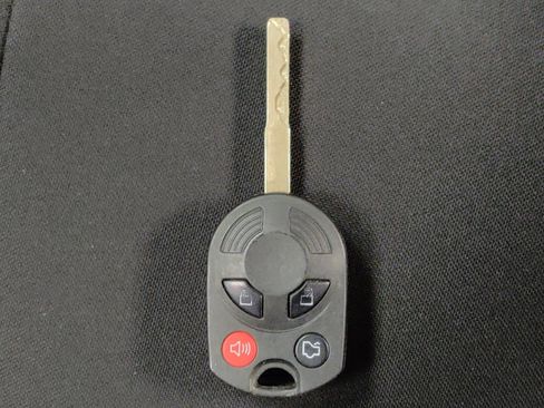 Used 2018 Ford Focus SE w/ Interior Protection Package FWD image 32