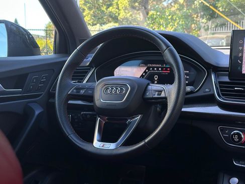 Used 2021 Audi SQ5 Prestige w/ Prestige Package AWD/4WD image 18
