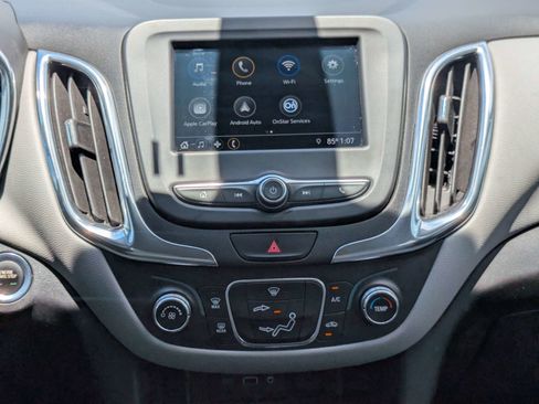 Used 2019 Chevrolet Equinox LS w/ LS Convenience Package FWD image 5