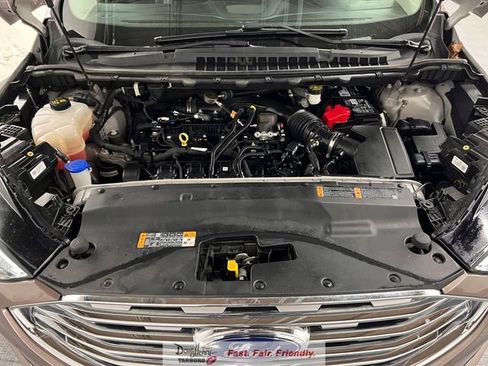 Used 2019 Ford Edge SEL w/ Equipment Group 201A FWD image 26