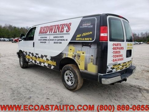Used 2021 GMC Savana 2500 w/ Driver Convenience Package image 4