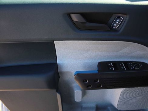 New 2025 Ford Maverick XLT image 28