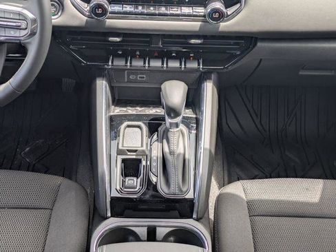 New 2025 GMC Canyon Elevation w/ Convenience Package image 22