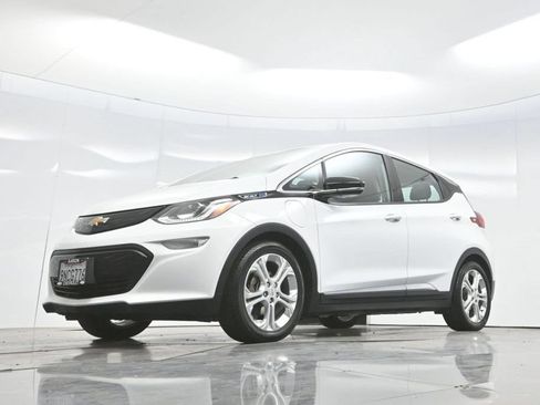 Used 2020 Chevrolet Bolt LT FWD image 58