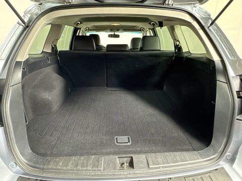 Used 2014 Subaru Outback 3.6R Limited w/ Moonroof Package image 31