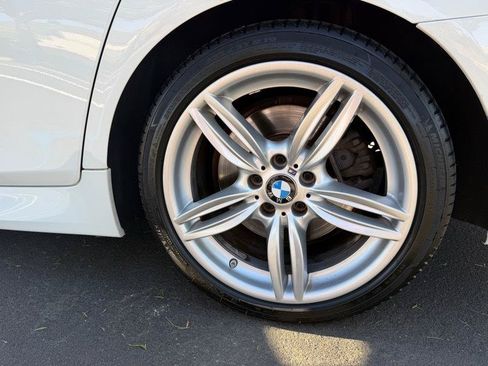 Used 2015 BMW 550i Sedan RWD image 33